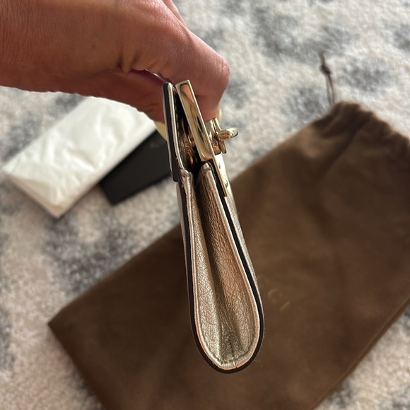 Gucci Starlight Britt Clutch in Light Gold - Picture 10 of 10